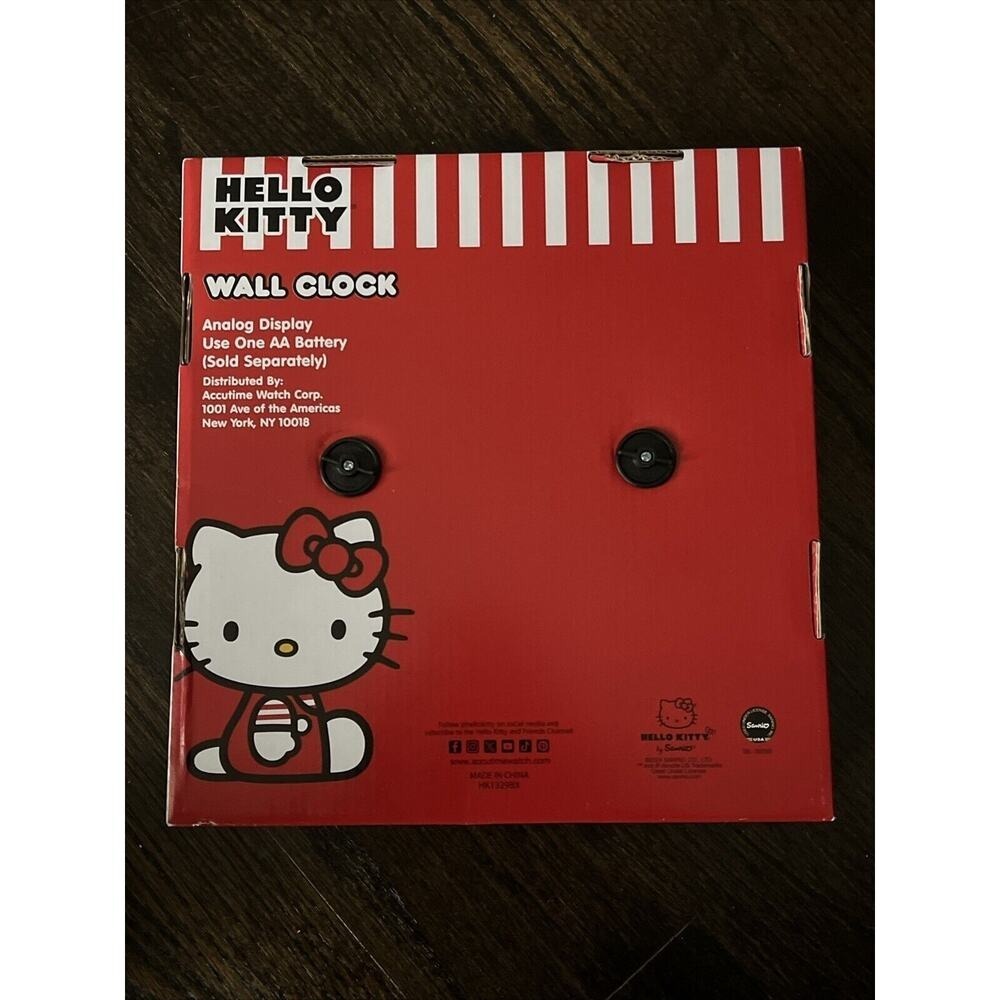 Hello Kitty 10" Round Red Analog Wall Clock Sanrio NEW NIB - Picture 2 of 2